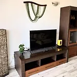 80m Sun Deck By Deihu Experiences Апартаменты