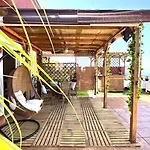80m Sun Deck By Deihu Experiences Апартаменты Адехе